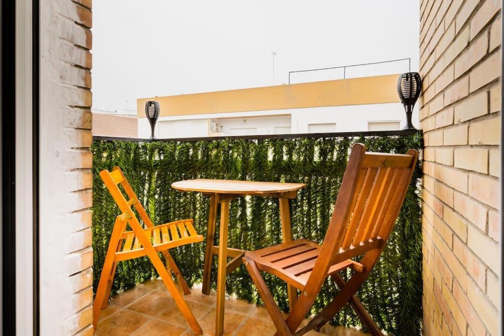 Apto Centrico, 2 Aparcamientos Privados, Bicis Seville