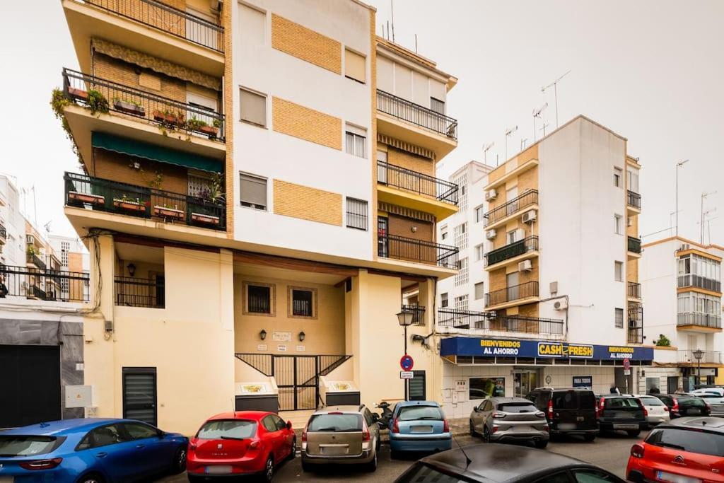 Apto Centrico, 2 Aparcamientos Privados, Bicis Séville